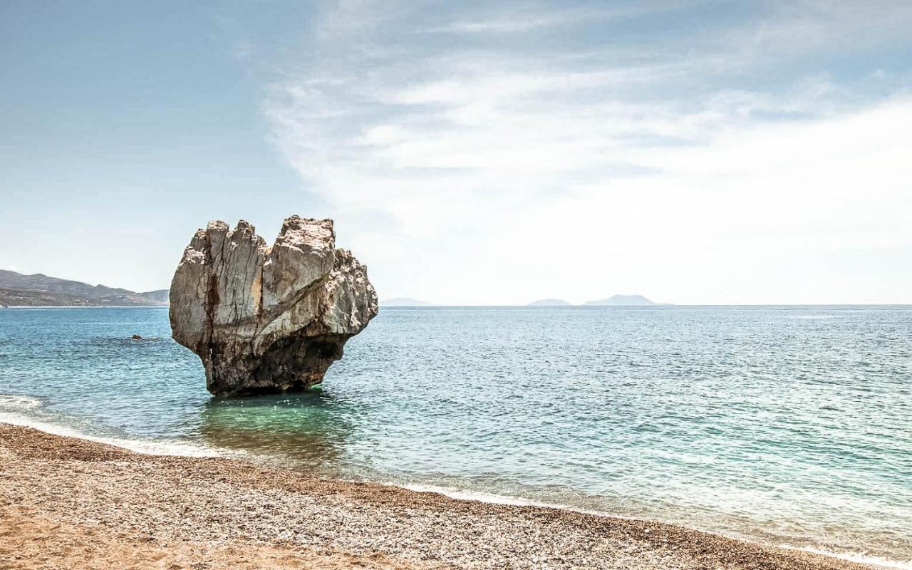 Beachside Apartment In Plakias Centre! Buitenkant foto